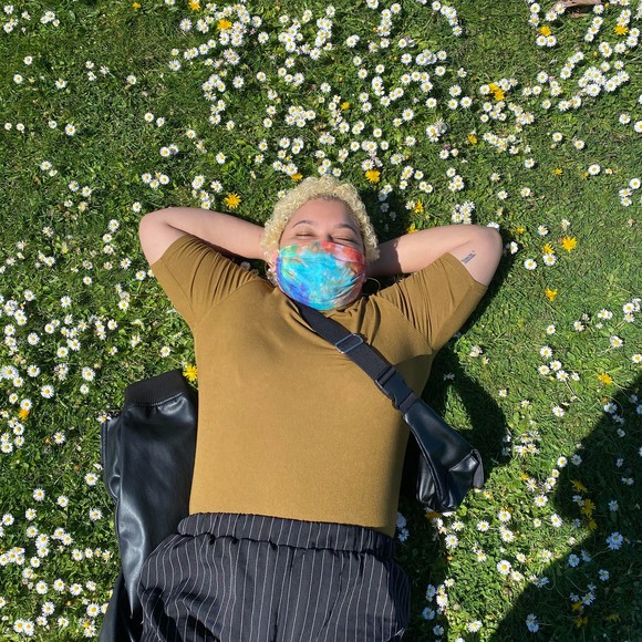 Meet your Posher, Erica - Picture 1 of 1